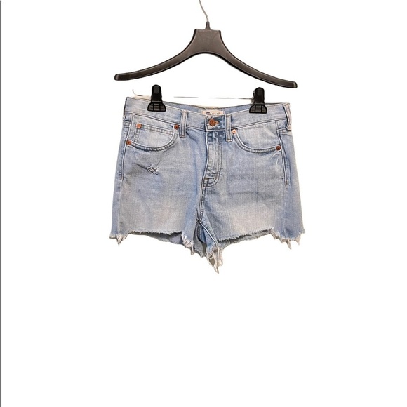 Madewell Denim Cutoff Frayed Edge Relaxed Fit High Rise Jean Boy Shorts - Picture 4 of 7